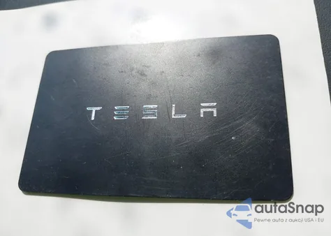 2023 Tesla Model Y Performance Dual Motor All-Wheel Drive from USA, damaged, VIN 7SAYGDEF0PF925203